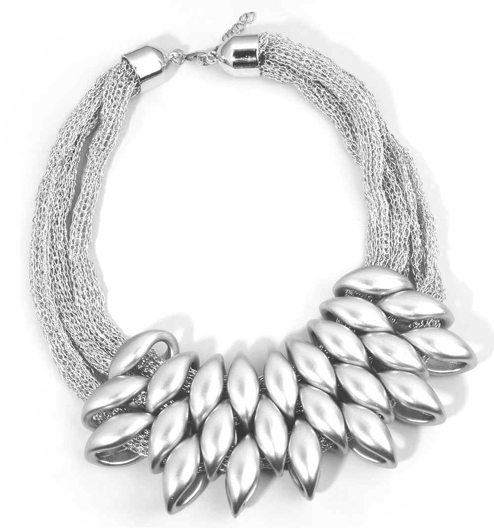 Planderful Savanna Rhythms Necklace – Exaggerated Gold Acrylic Design