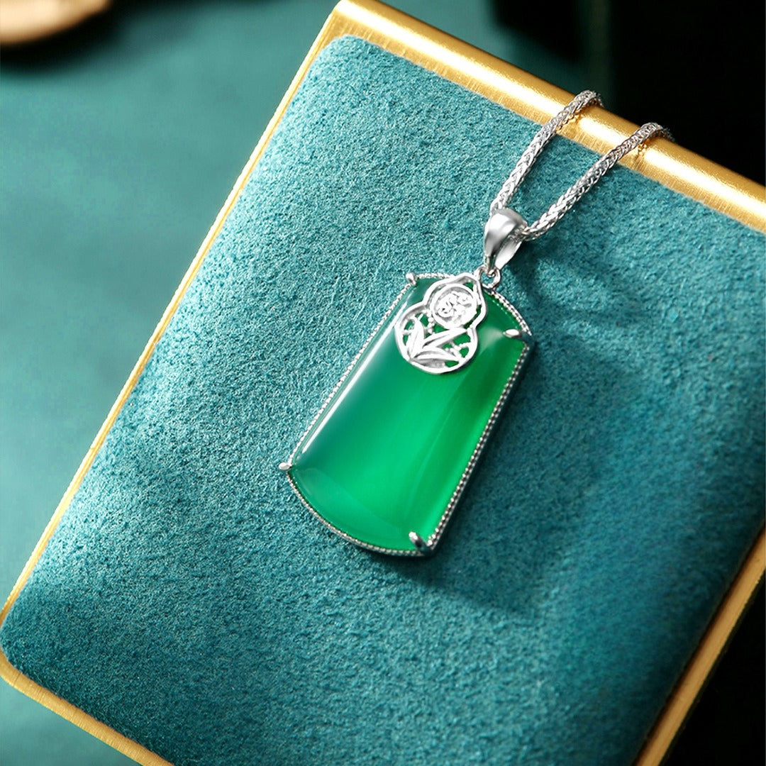 S925 Sterling Silver Natural Chalcedony Gourd Necklace