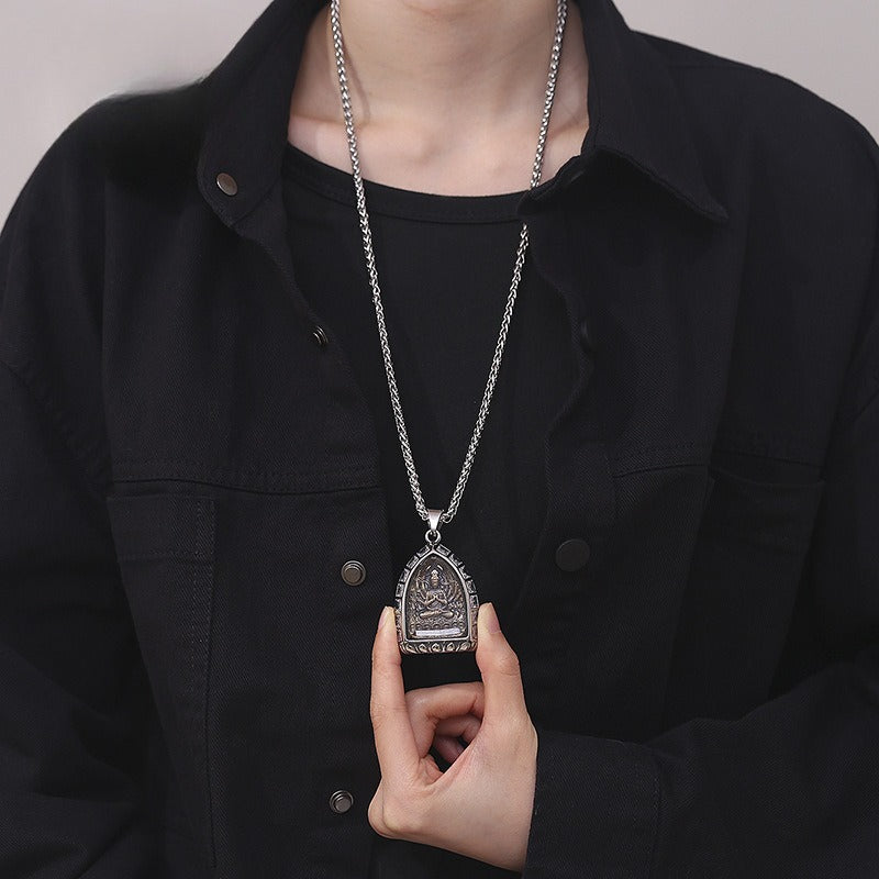 Zircon Necklace – Elegant Eight-Sign Zodiac Buddha Pendant