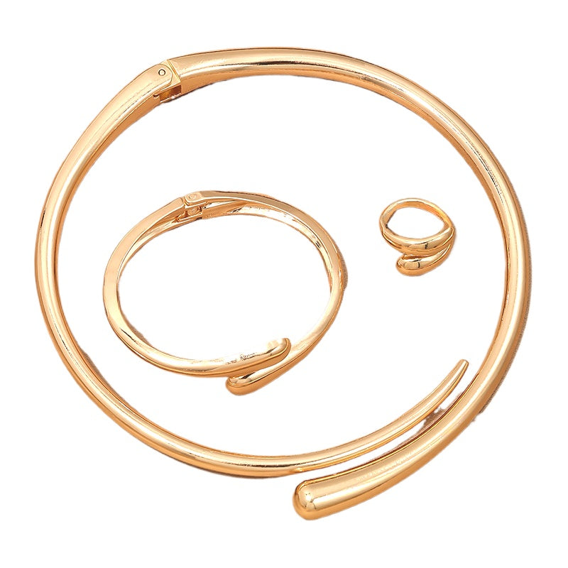 European and American Fashion Geometric Jewelry Set with Glossy Women's Collar