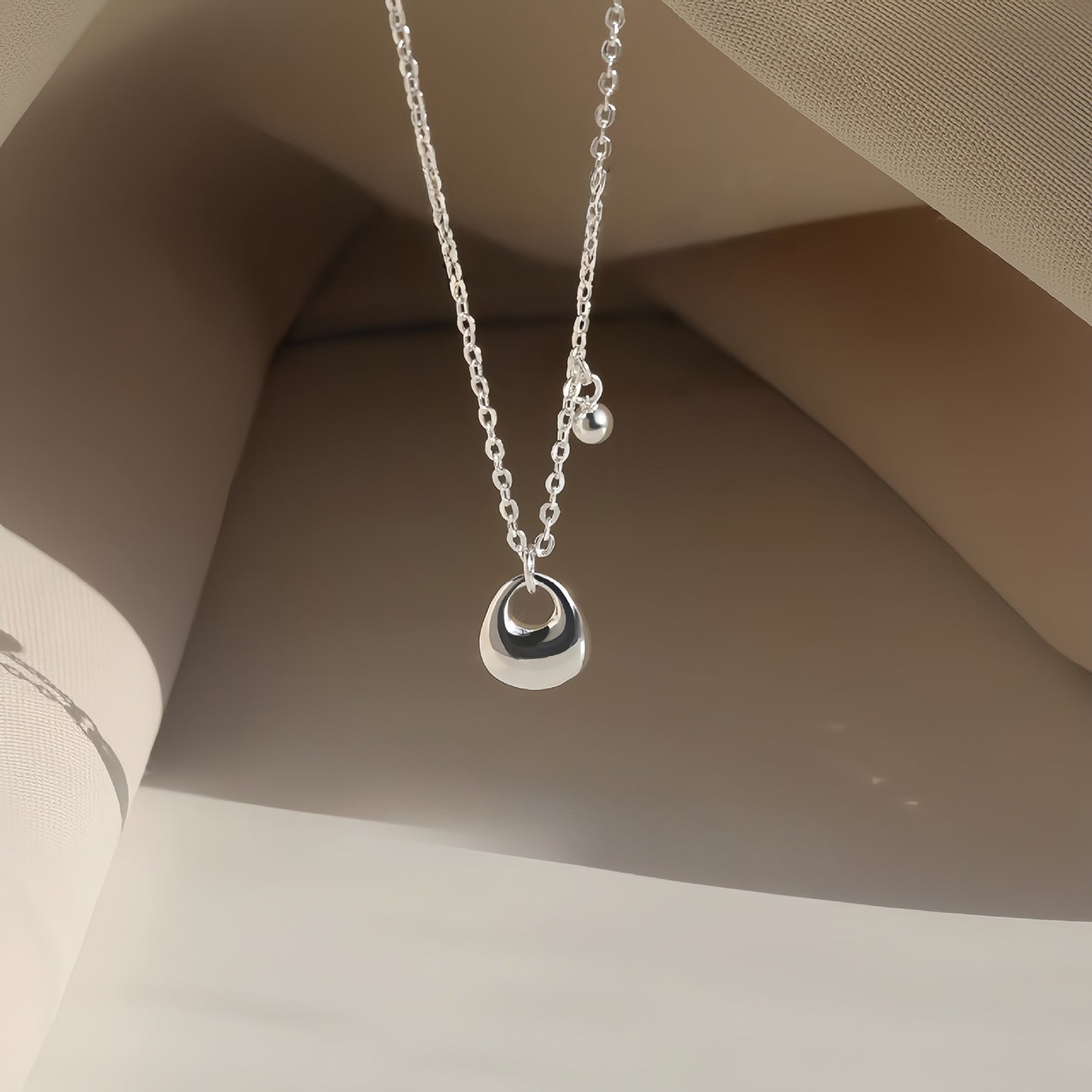 Planderful S925 Sterling Silver Necklace With Premium Niche Design Pendant For Women Clavicle Chain