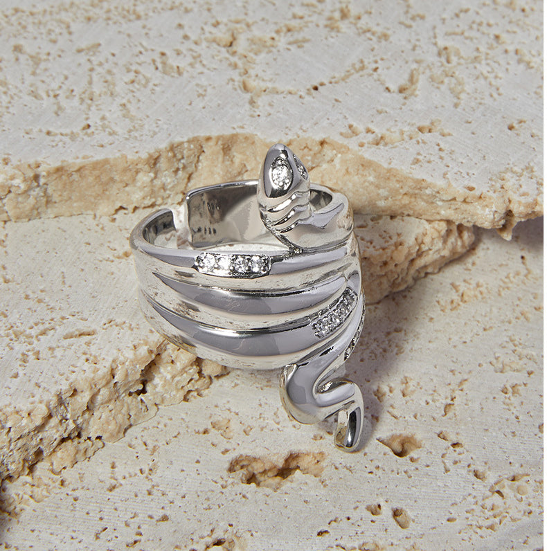 Luxurious Snake Design Copper Ring with Zircon Detail