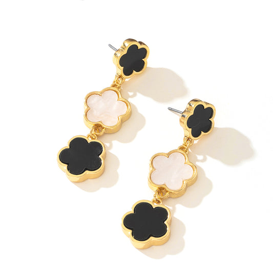Planderful Vienna Verve Earrings – Elegant Five-Leaf Clover Design