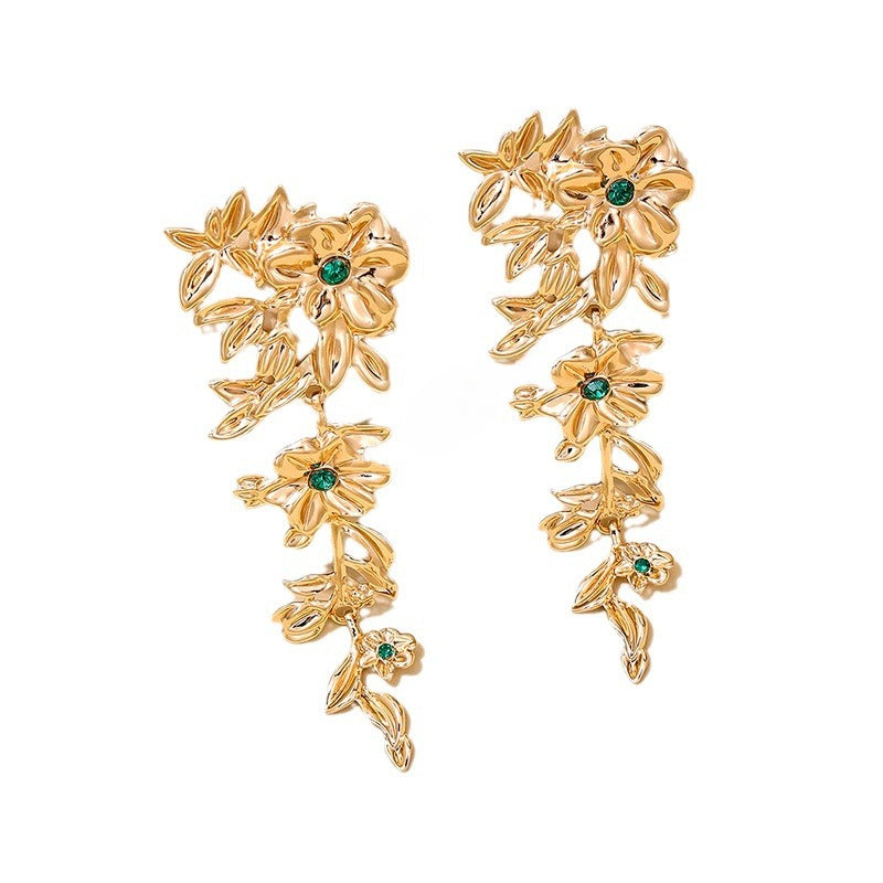 Exquisite Metal Leaf Tassel Earrings with Floral Design for Women's Elegance
