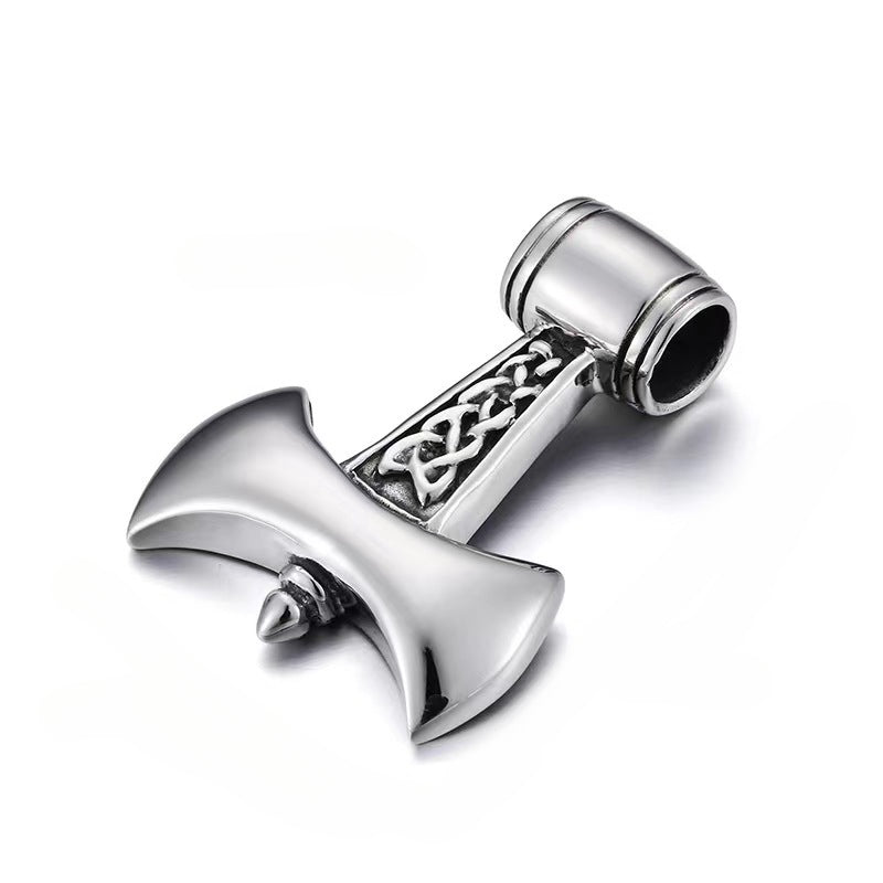 Retro Stainless Steel Men's Pendant Glossy Quake Necklace