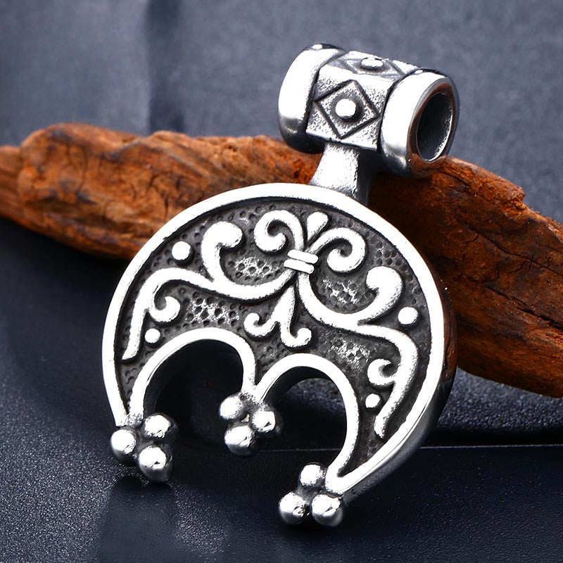 Viking-Inspired Stainless Steel Pendant for Men - Scandinavian Foreign Trade Jewelry
