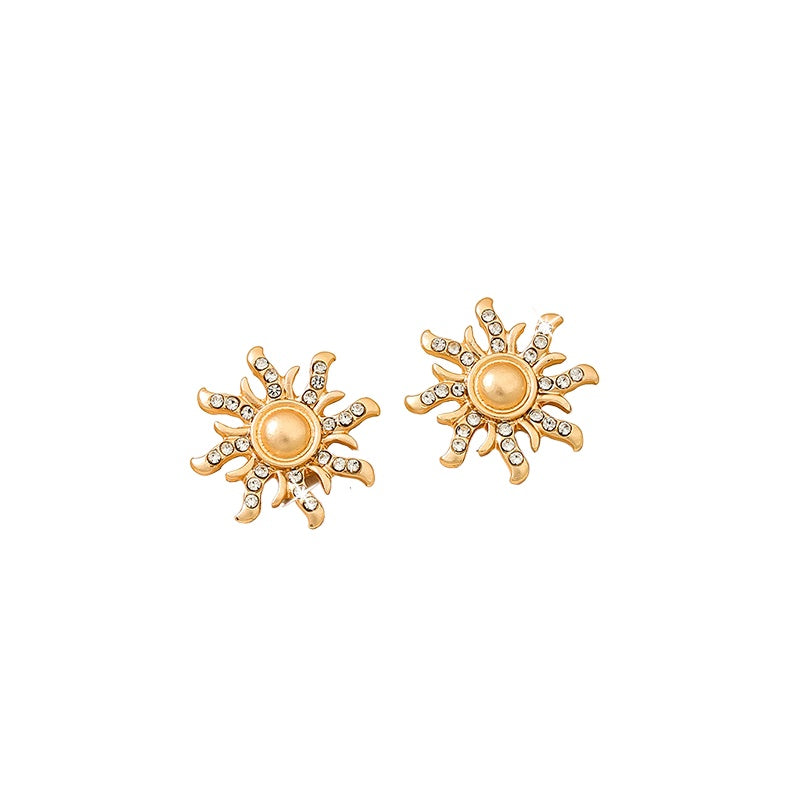 Planderful Vienna Verve Earrings – Stylish Sunflower Design for Versatile Occasions