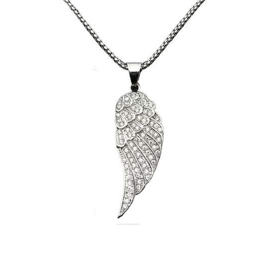 Zircon Necklace – Elegant Angel Wings Pendant