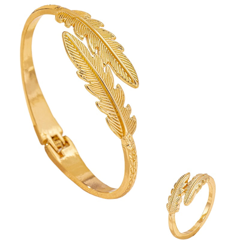 Planderful Vienna Verve Bracelet Ring Set – Stylish Metal Leaf Design
