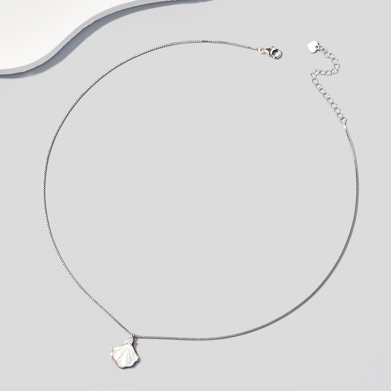 S925 Silver Plated Platinum Mother Of Pearl Shell Pendant Necklace Collarbone Chain