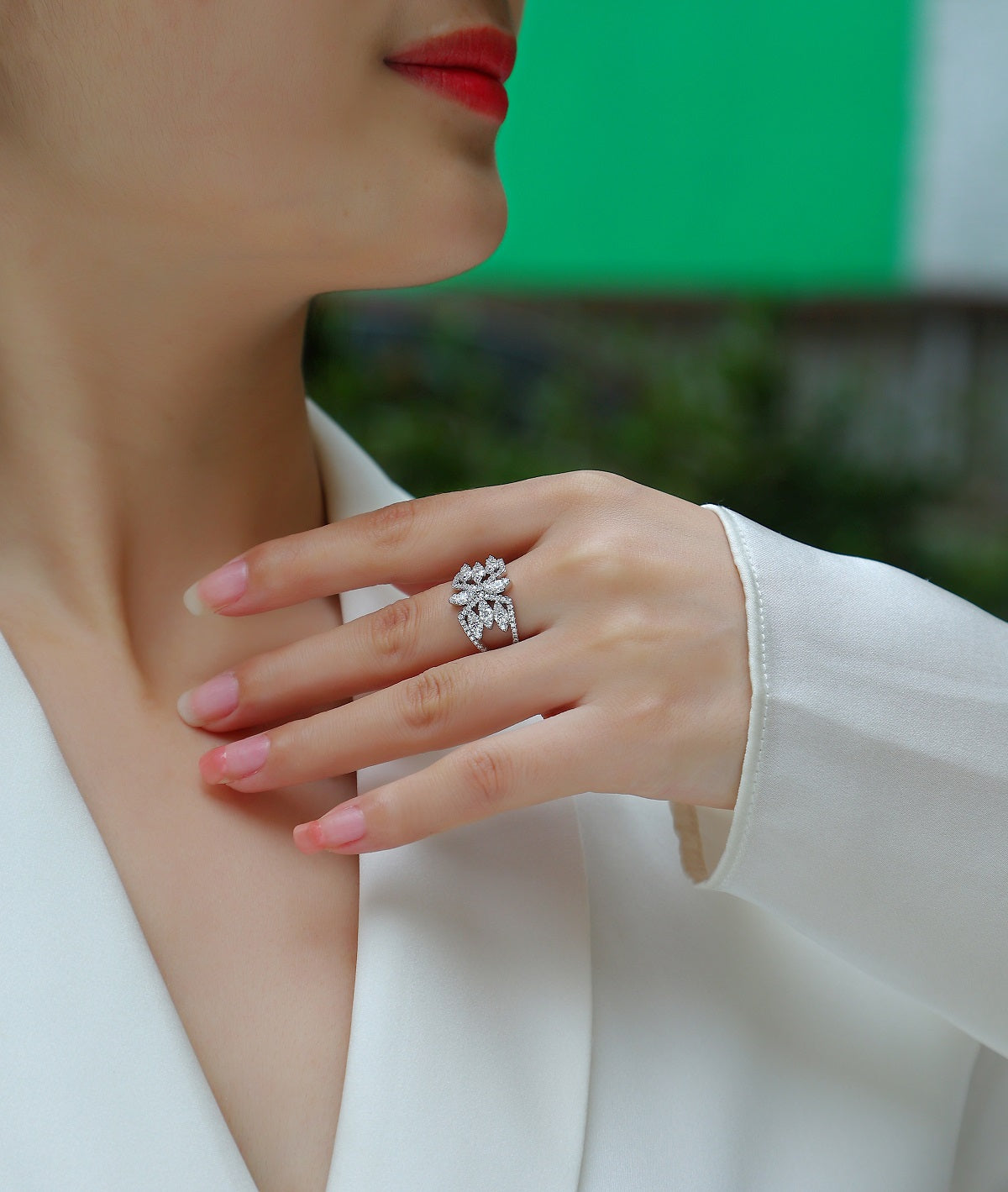 Planderful Sparkling Moissanite Ring 1.0ct Sterling Silver Plated Butterfly Flower Design For Women