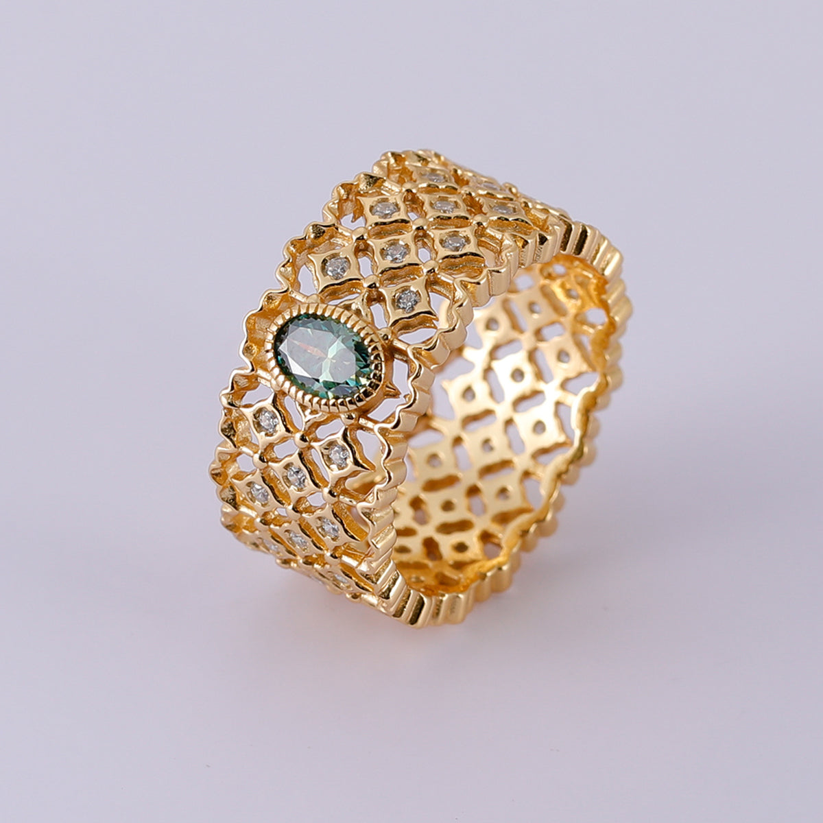 S925 Silver Plated 18K Gold Lace Craft Women's Ring with 0.5 Carat Green Oval-Shaped Moissanite