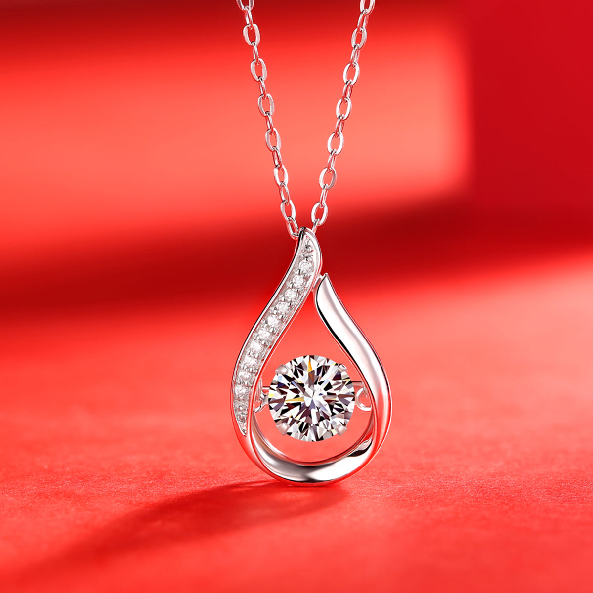 1.0 Carat Moissanite S925 Silver Plated 18K Gold Necklace