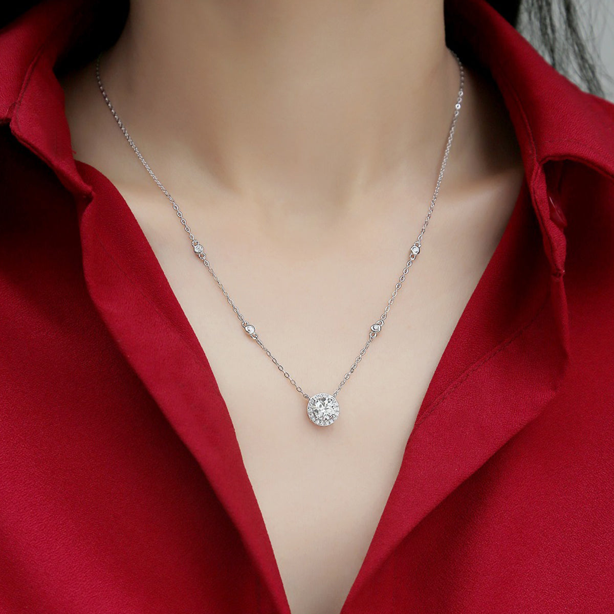 1.0/2.0 Carat Round Cut Moissanite Pendant Silver Plated Necklace