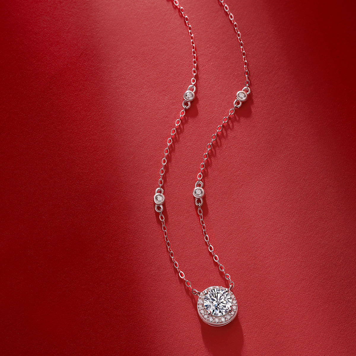 1.0/2.0 Carat Round Cut Moissanite Pendant Silver Plated Necklace