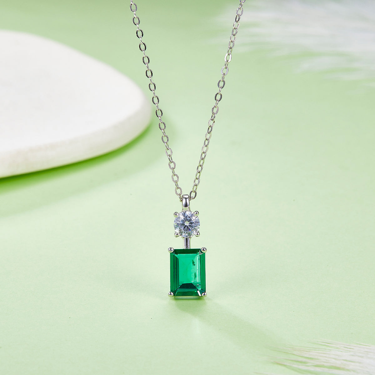 1.22 Carat Rectangle Lab Grown Gemstone Pendant Necklace