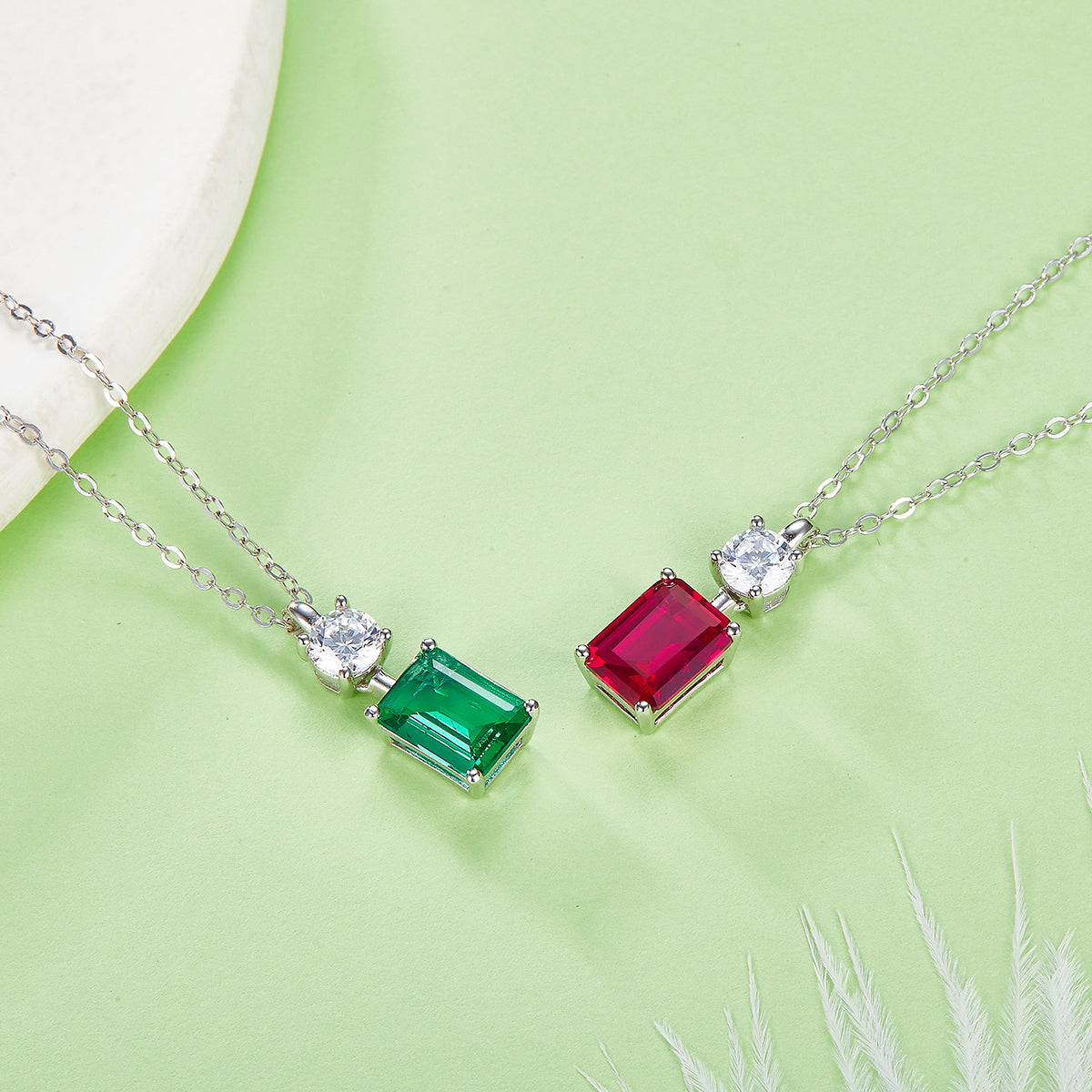 1.22 Carat Rectangle Lab Grown Gemstone Pendant Necklace