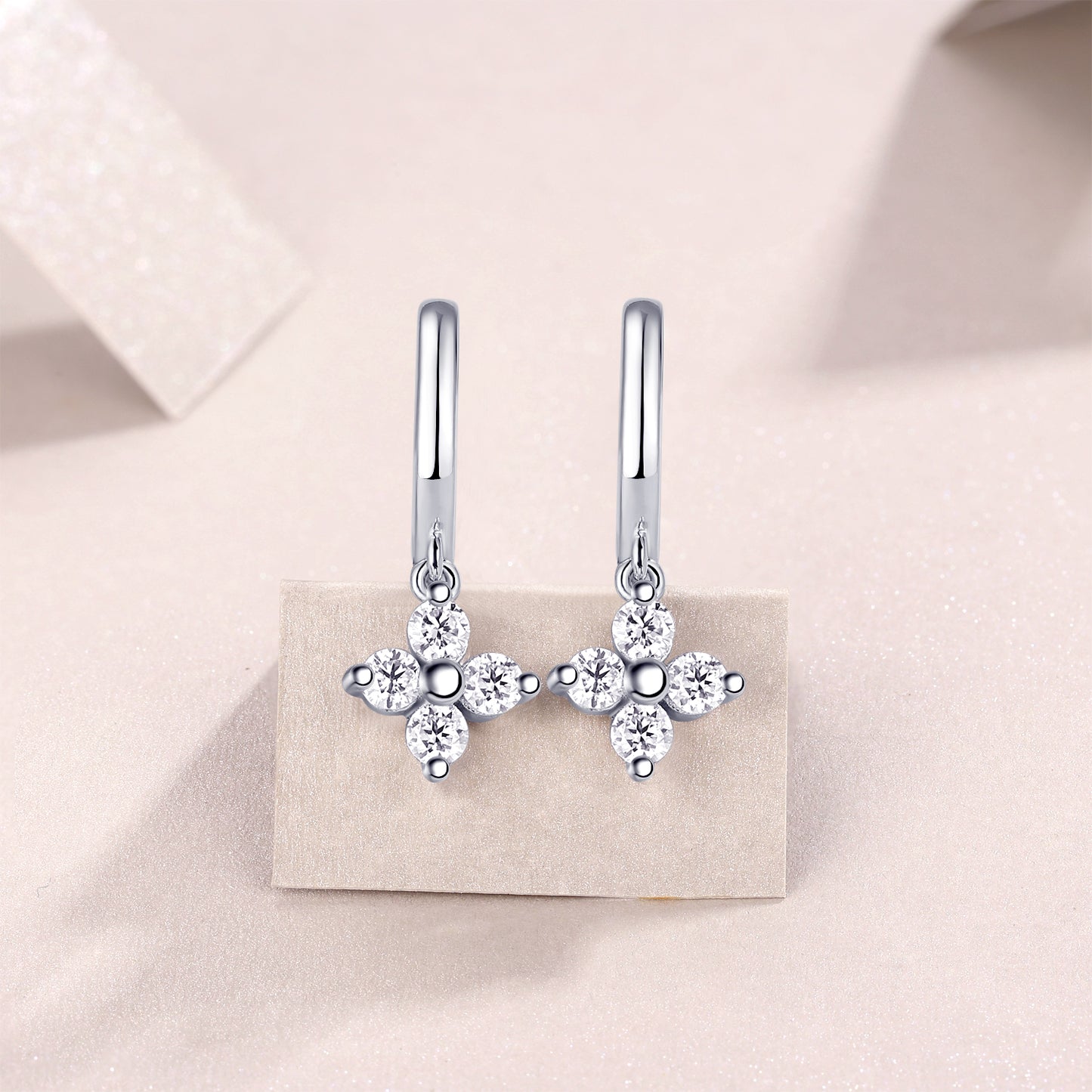 Flower Pendant with 0.8 Carat Moissanite S925 Silver Plated Earrings