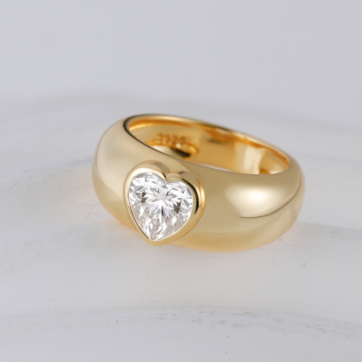 Planderful Moissanite Heart Ring 1.2ct Full Surround Inlaid S925 Gold Plated Silver For Women