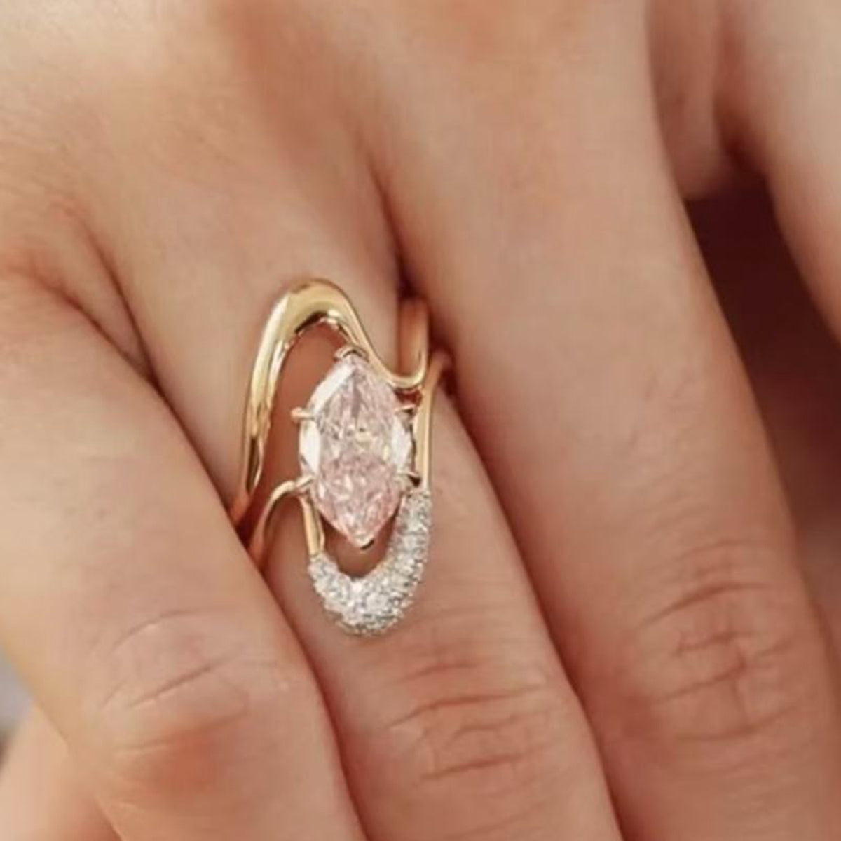 Planderful Shop Moissanite Ring Set For Women Marquise Cut Two Piece Two Carat Sparkling S925 Silver Plated Gold Wave