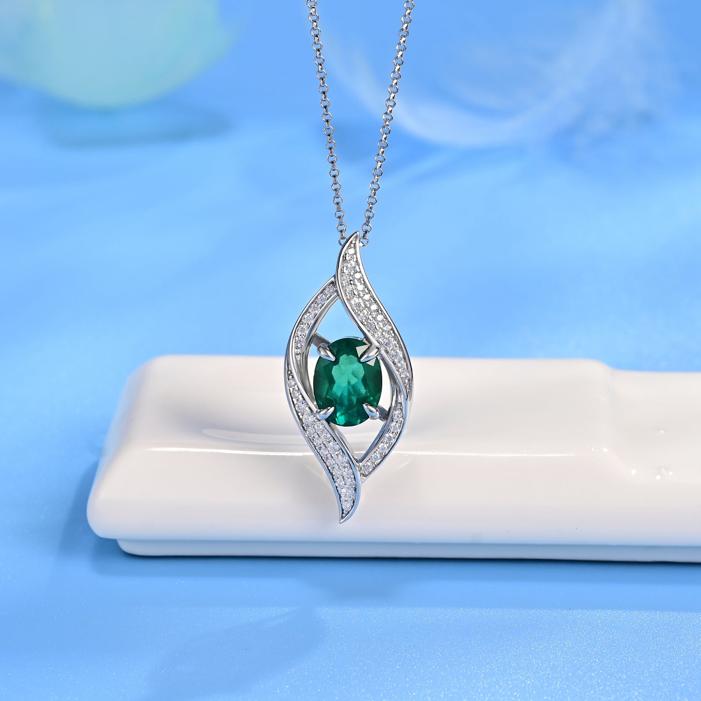 Planderful Lab Grown Gemstone Necklace Oval Eye Shape Pendant S925 Silver Plated For Women