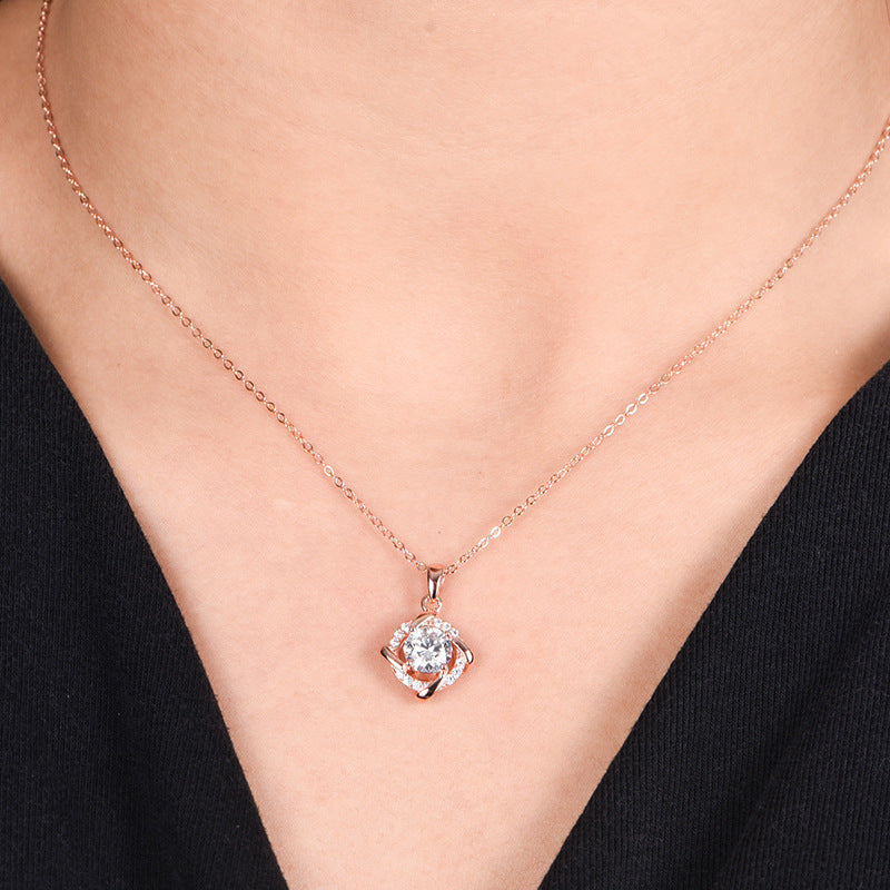 Planderful Moissanite Pendant 1.0ct Sparkling D VVS 3EX Sterling Silver Plated Necklace Elegant For Her