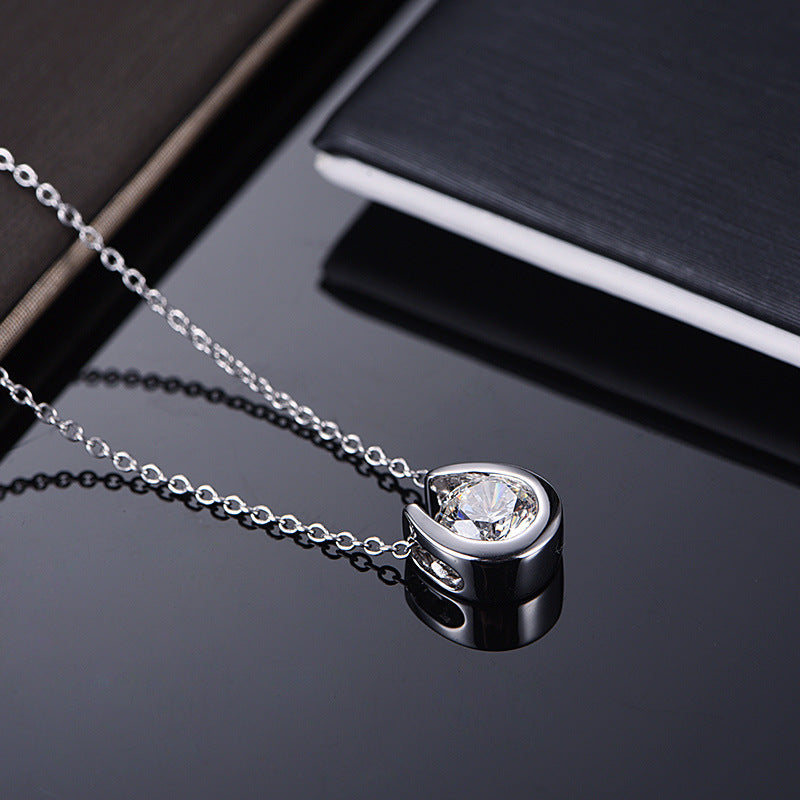 Planderful Moissanite Horseshoe Necklace 1.0ct Her Shine