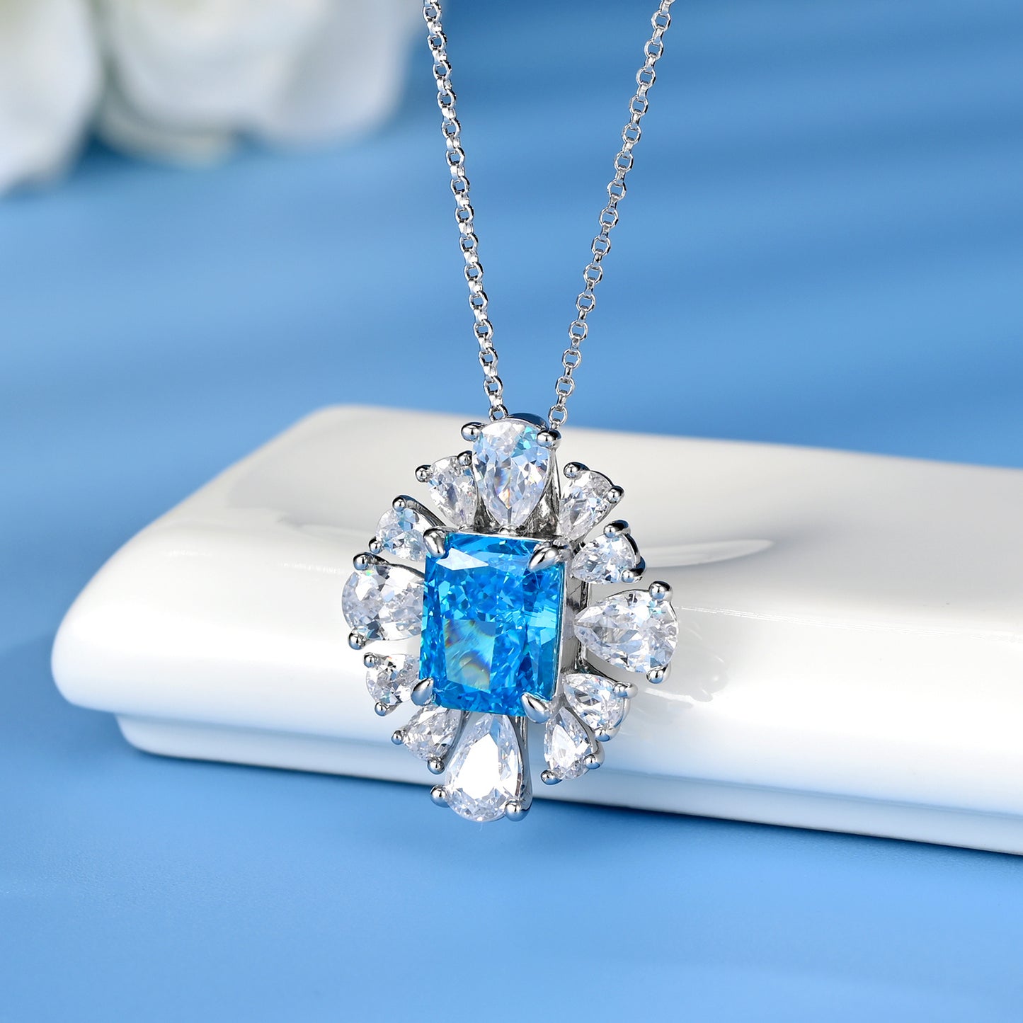 Planderful Zircon Pendant Necklace Silver Plated Rectangular High Carbon Zircon 40 To 45 Cm For Women Gift