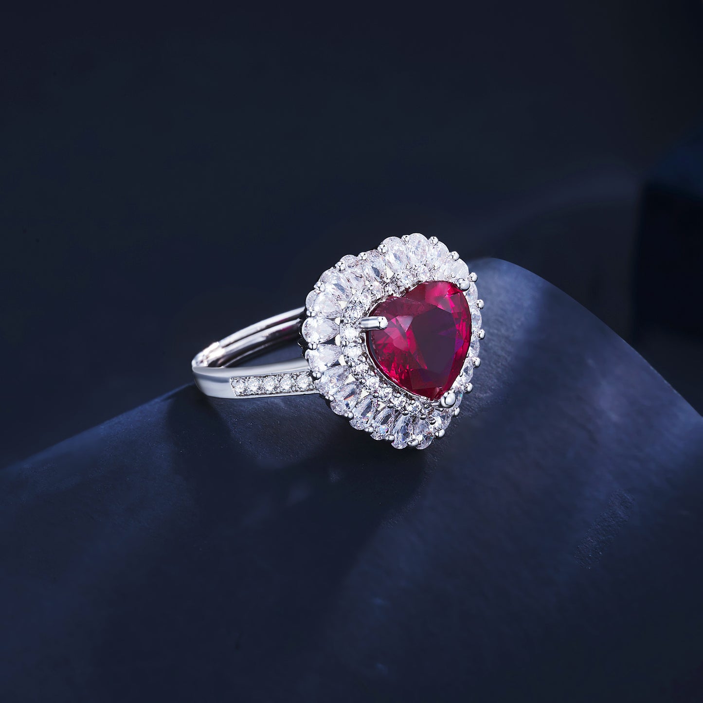 Planderful Lab Grown Heart Gemstone Ring Double Halo 3.4Ct S925 Silver Plated Glamorous For Her