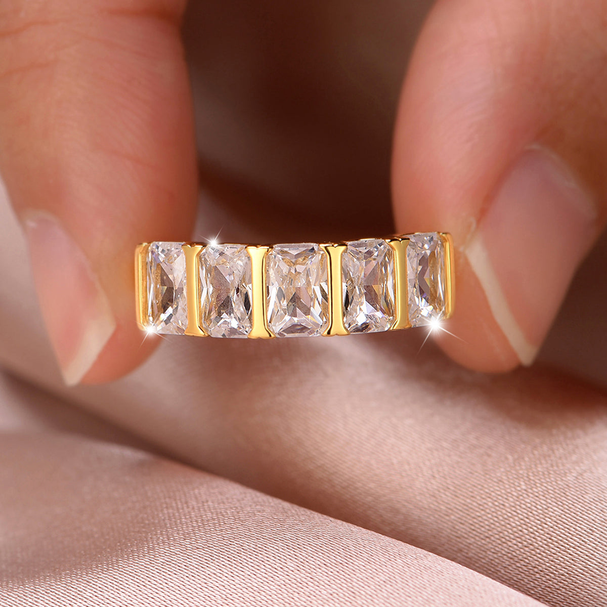 Planderful Moissanite Ring For Her Radiant Cut 4.0CT Half Eternity Sparkling Sterling Silver Gold Plated