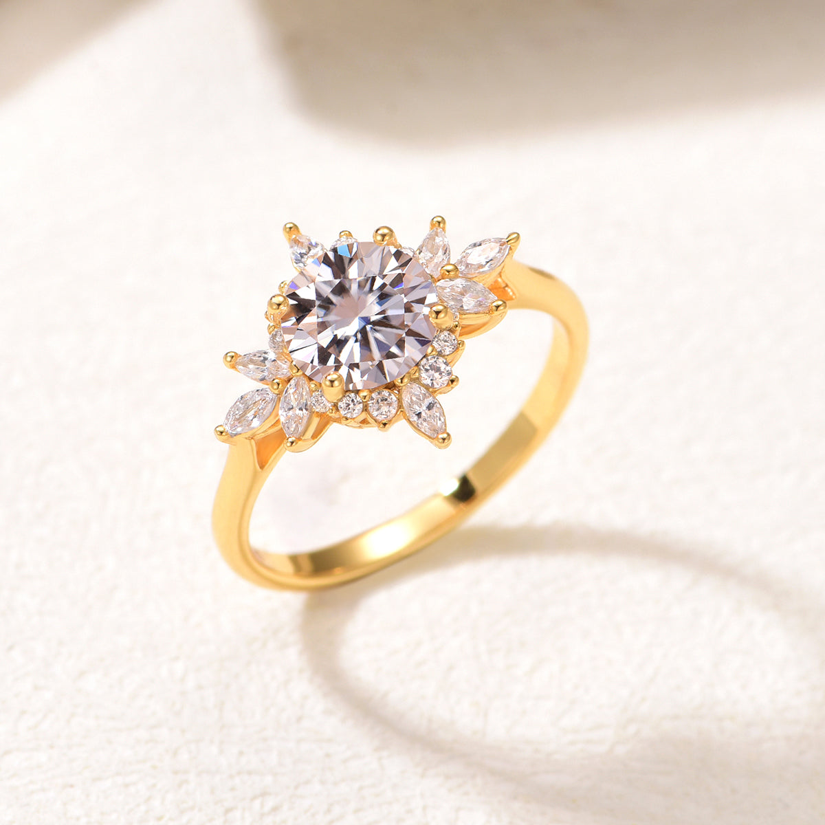 Planderful Moissanite Ring For Women 1.2CT Round Stone Flower Design S925 Gold Plated Jewelry Gift