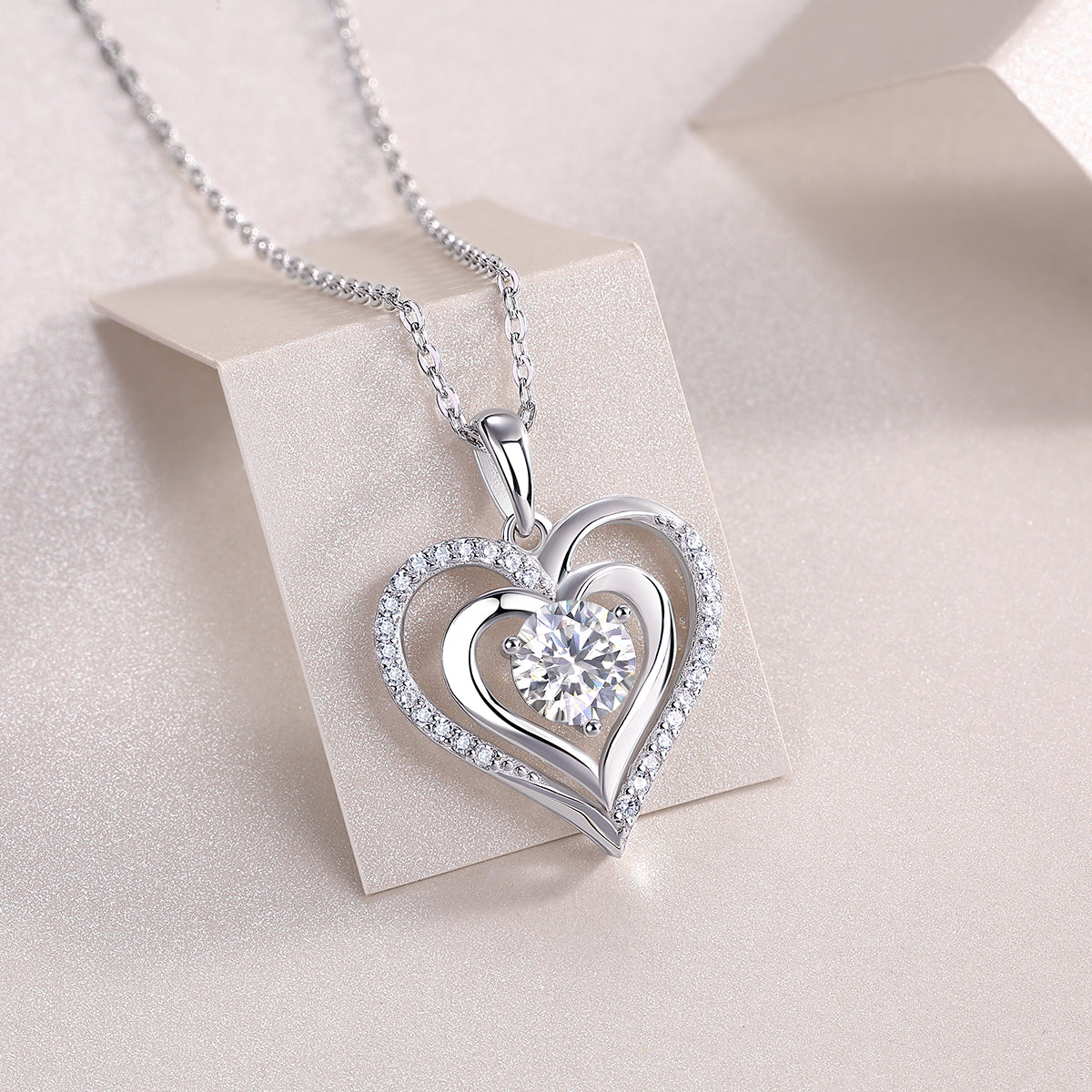 Planderful Moissanite Necklace 1.0ct Double Heart Pendant 40cm Adjustable S925 Silver Plated Sparkling Gift for Her