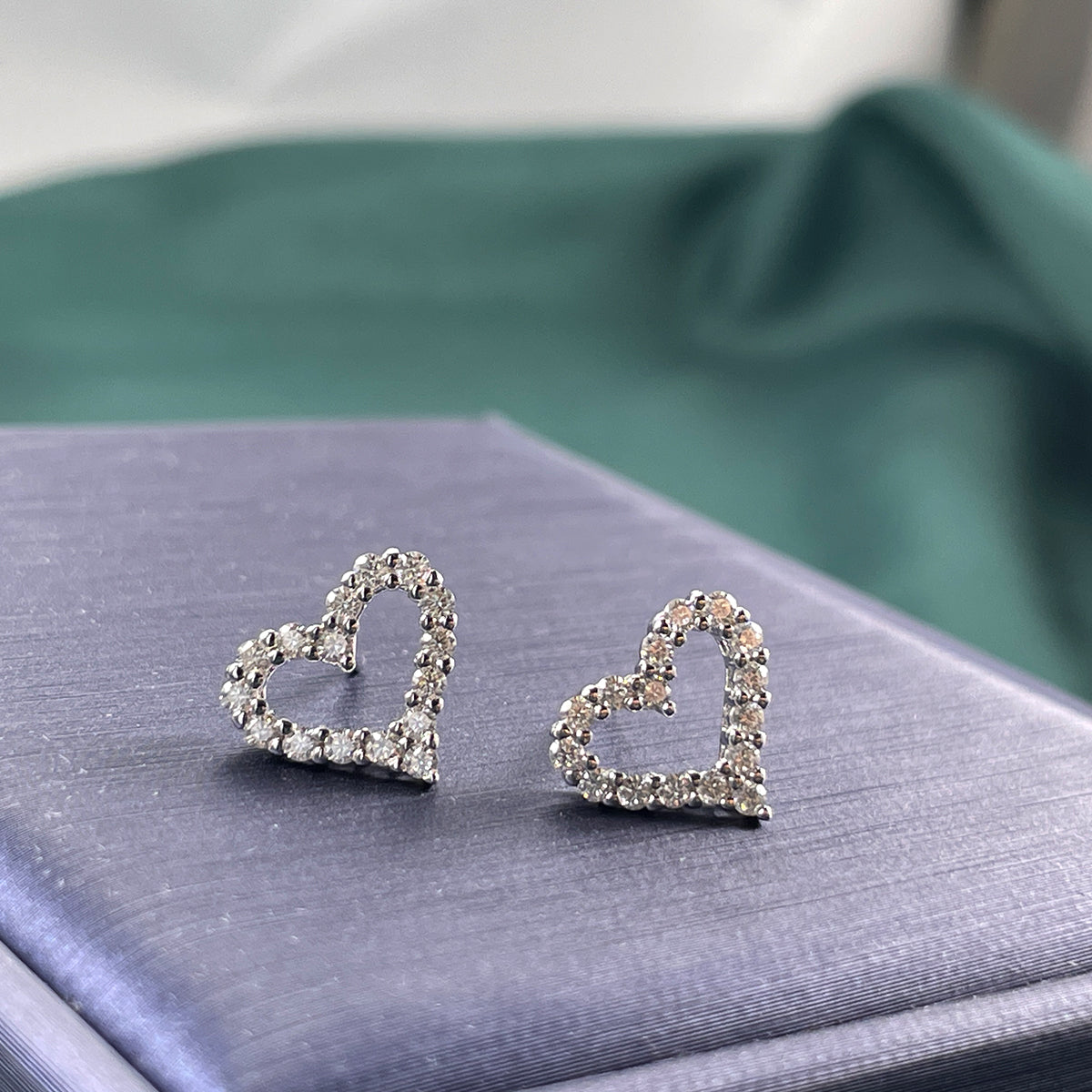 Planderful Moissanite Hollow Heart Stud Earrings S925 Sterling Silver 0.48ct Dazzling Gift for Her