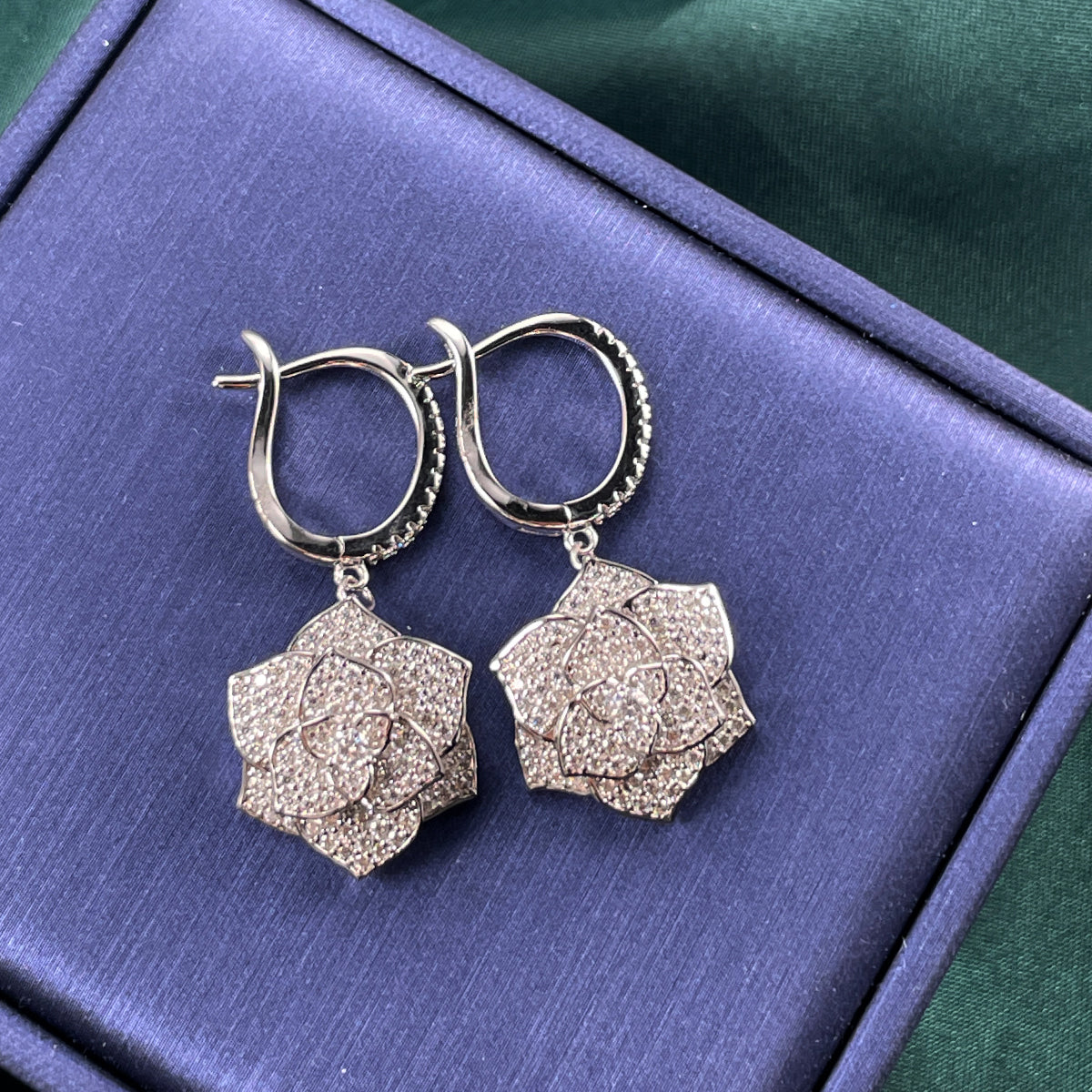 Planderful Moissanite Earrings 1.73CT Camellia Sparkling S925 Silver Plated Gift For Her