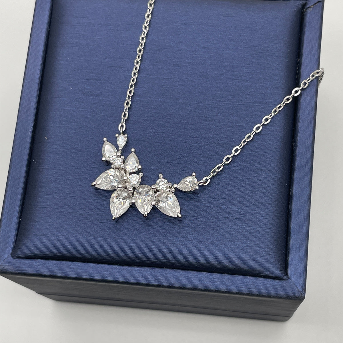 Planderful Moissanite Pear Necklace 3.21ct For Women