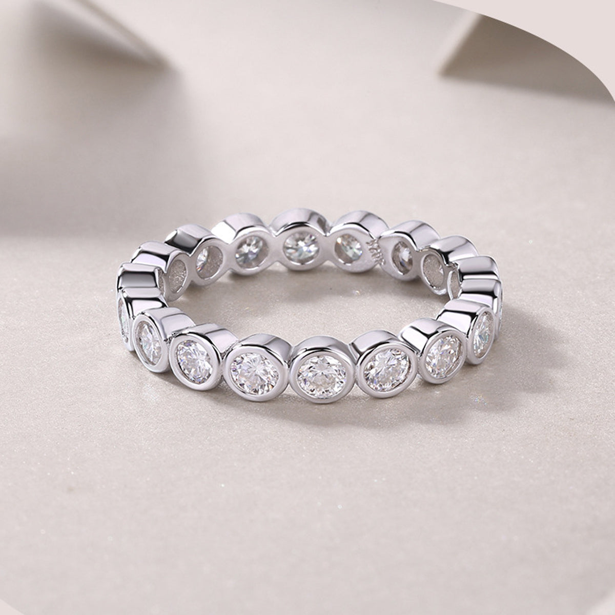 Planderful Moissanite Sparkling Ring One Point Eight Carat D VVS 3EX S925 Silver Plated Platinum Full Bubble For Women