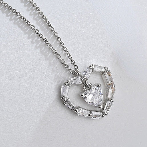 Heart-shape Zircon Pendant Silver Necklace for Women