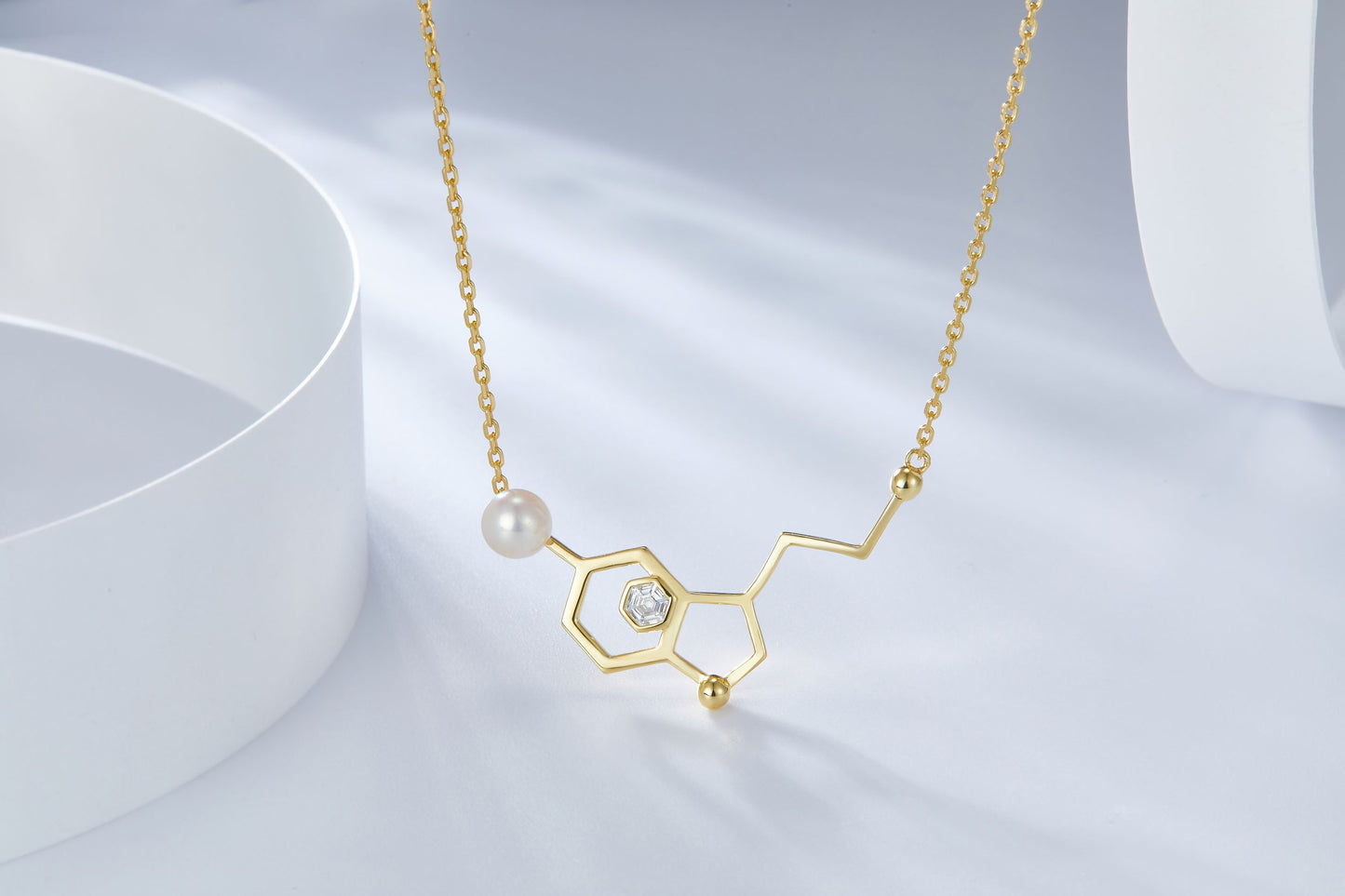 Golden Molecule Structure Shape Enamel with Pearl Necklace for Women