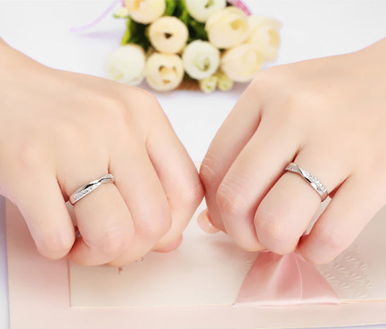 Korean Real Gold Couple Rings Set 316L Titanium Steel CZ Diamond Engagement  Rings For Men And Women, Promise In 2 Tone Gold And Silver From  Deluxejewelry, $1.51 | DHgate.Com