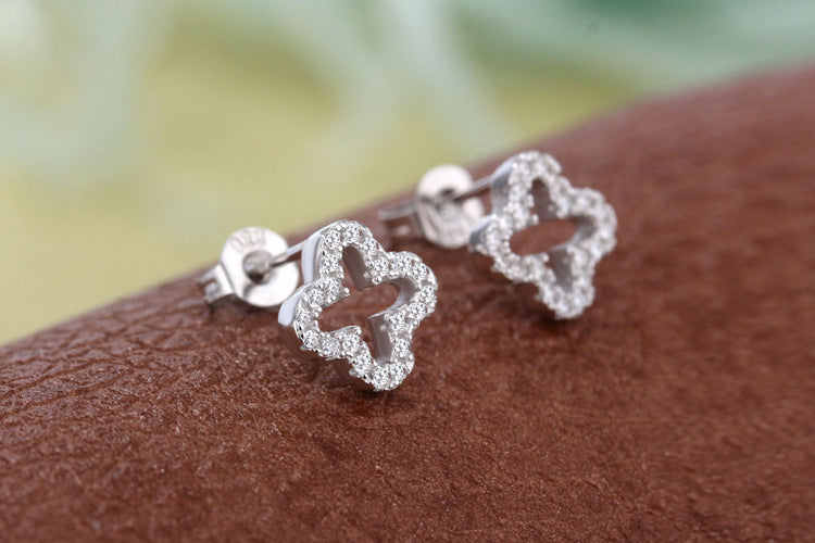 Full Zircon Hollow Four-leaf Clover Silver Studs Earrings for Women