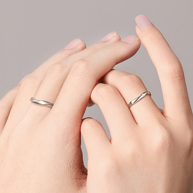 Twist Silver Couple Ring
