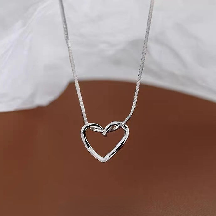 Hollow Heart Pendant Silver Necklace for Women