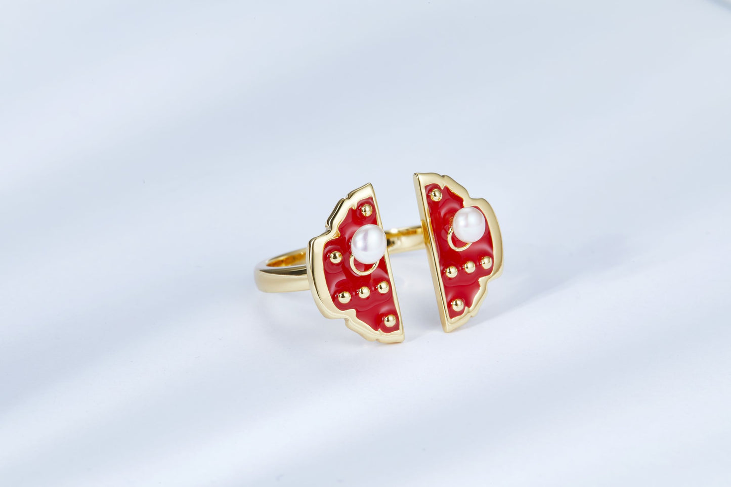 Forbidden City Gate Enamel with Pearl Ring for Women