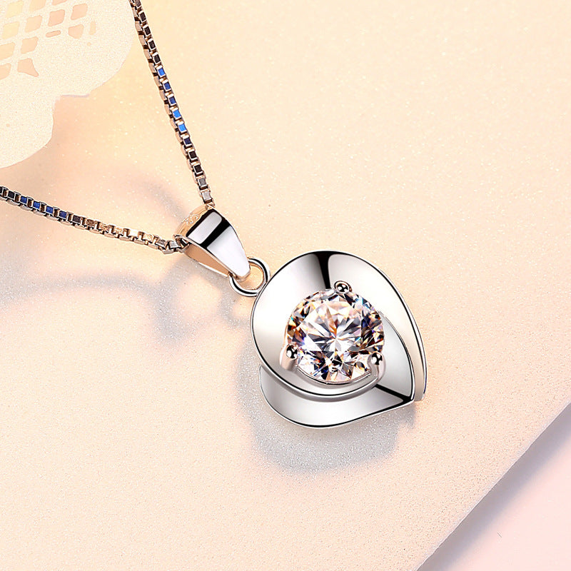 (Pendant Only) Round Zircon Heart-shaped Silver Pendant  for Women