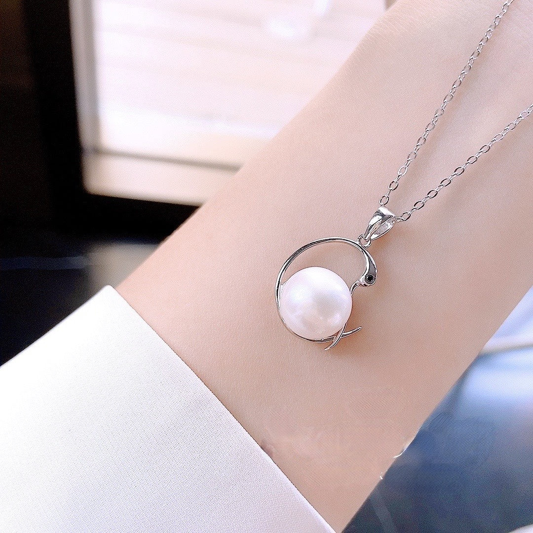 Natural Pearl Hollow Geometric Pendant Silver Necklace for Women