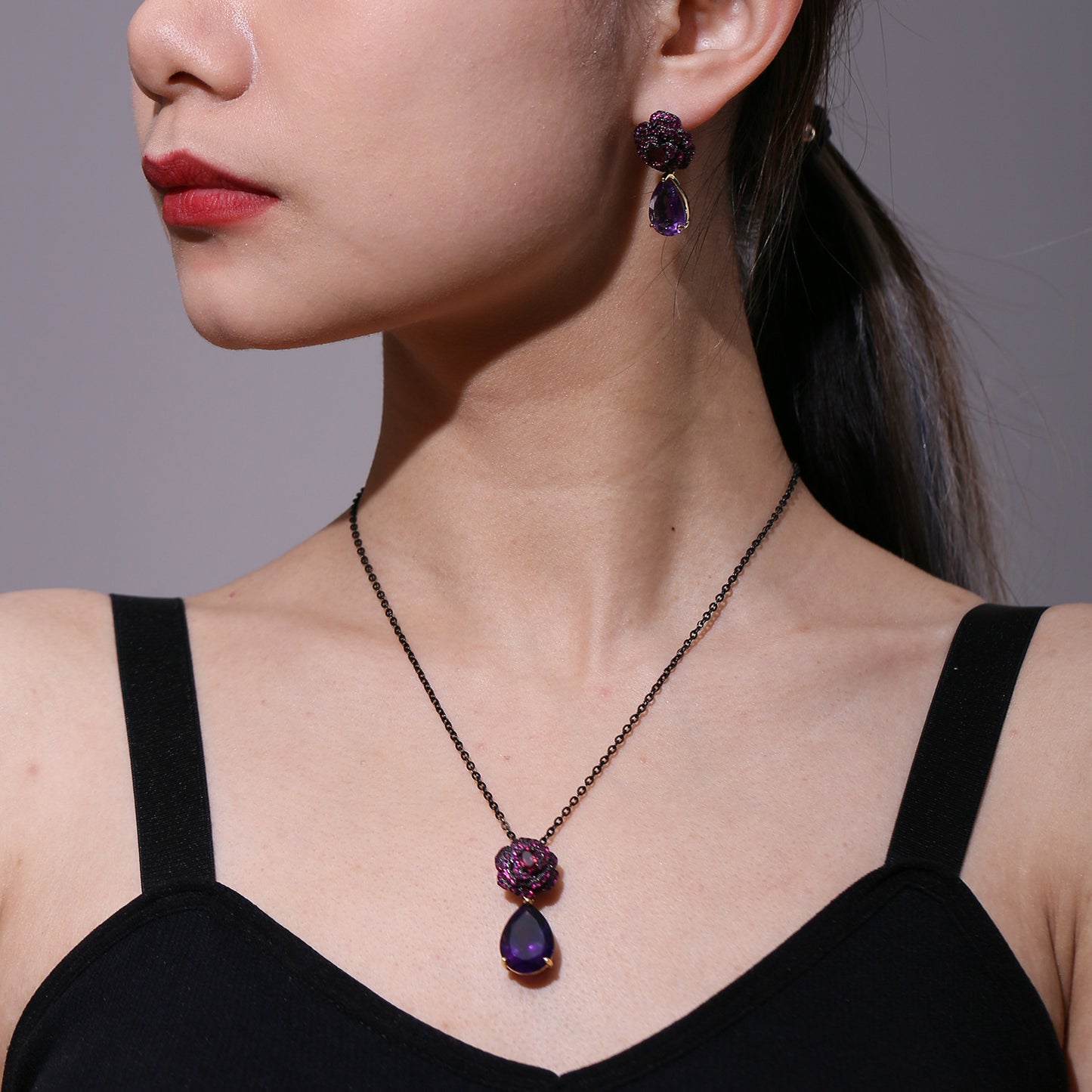Charm Luxury Style Inlaid Gemstones with Natural Amethyst Rose Tears Pendant Silver Necklace for Women