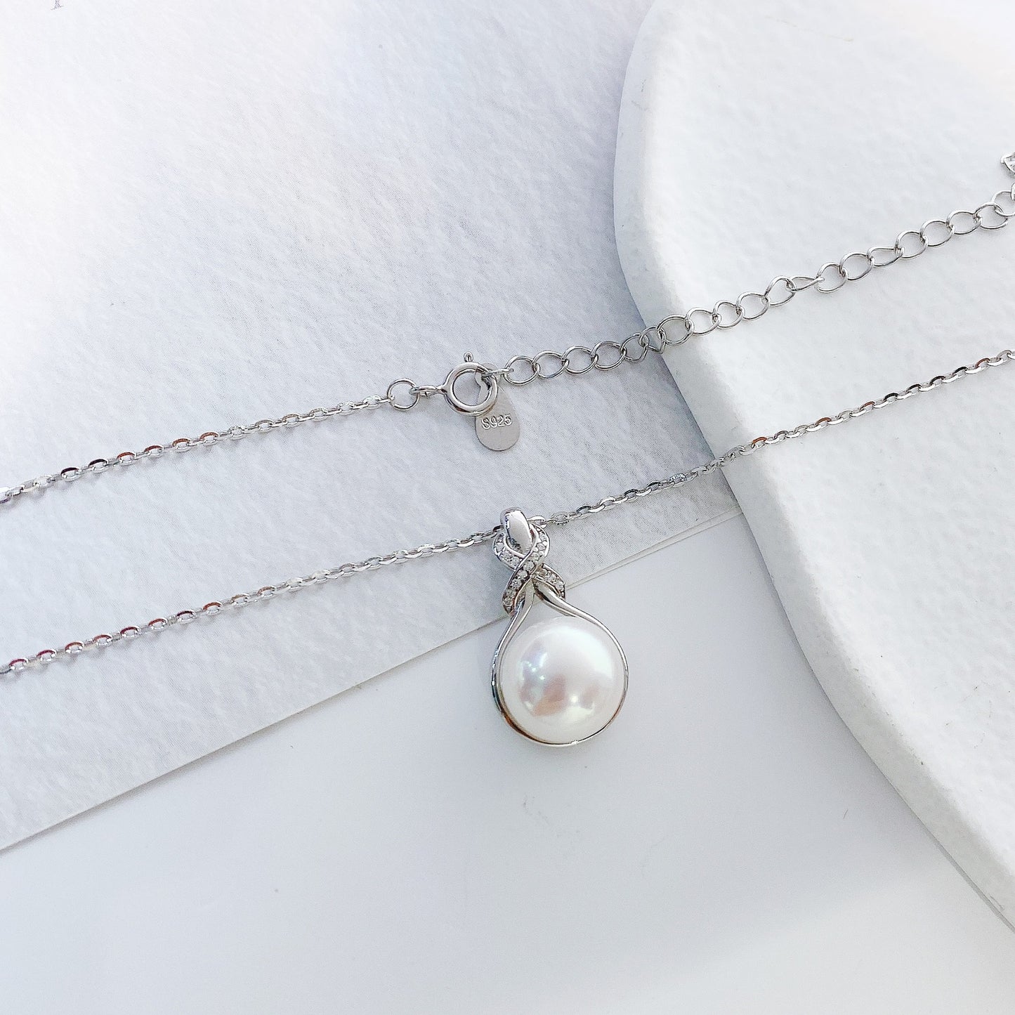 Round Natural Pearl with Zircon Rope Knot Pendant Silver Necklace for Women