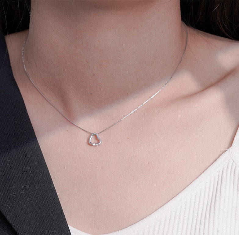 (Two Colours) White Zircon Simplicity Hollow Heart Pendants 925 Silver Collarbone Necklace for Women