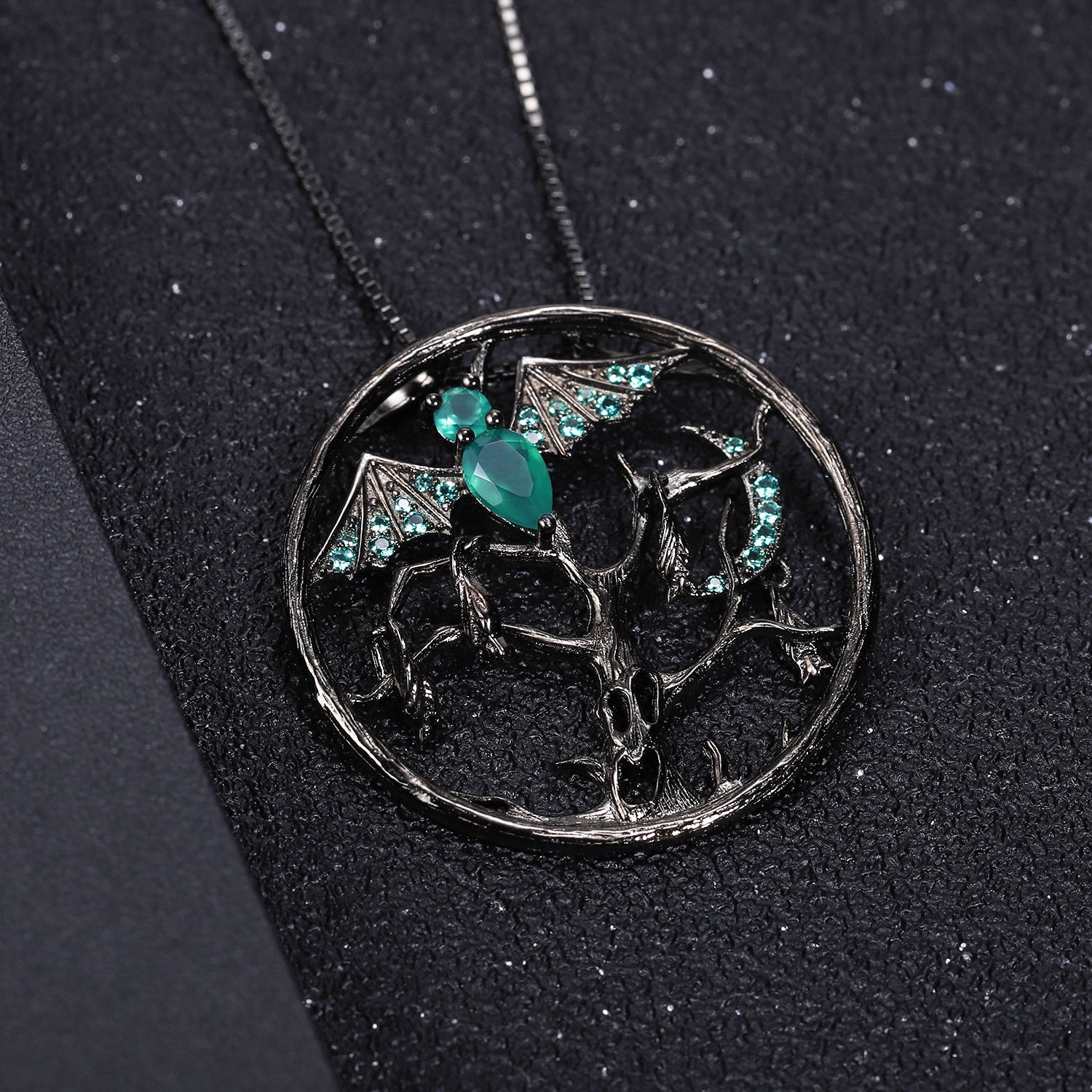 Dark Retro Design  Inlaid Green Agate with Natural Gemstone Bat Pendant Silver Necklace for Women