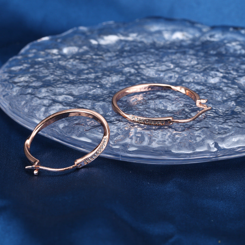 Mobius Ring with Zircon Silver Hoop Earrings for Women